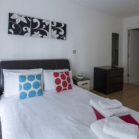Times Square Serviced Apartments London Exteriör bild