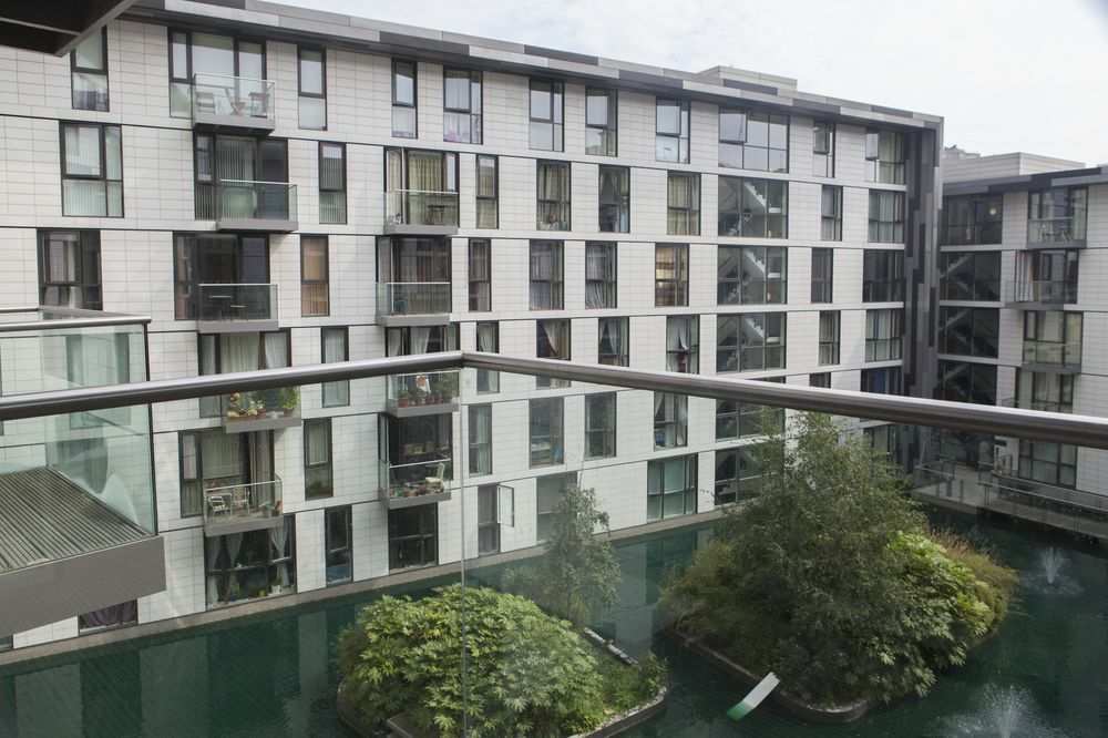 Times Square Serviced Apartments London Exteriör bild