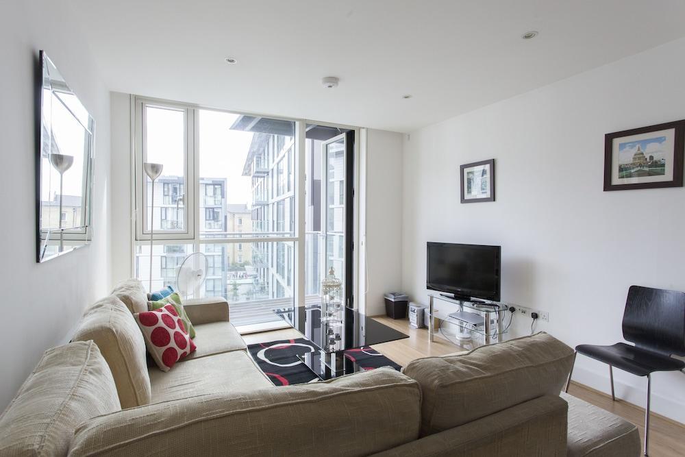 Times Square Serviced Apartments London Exteriör bild